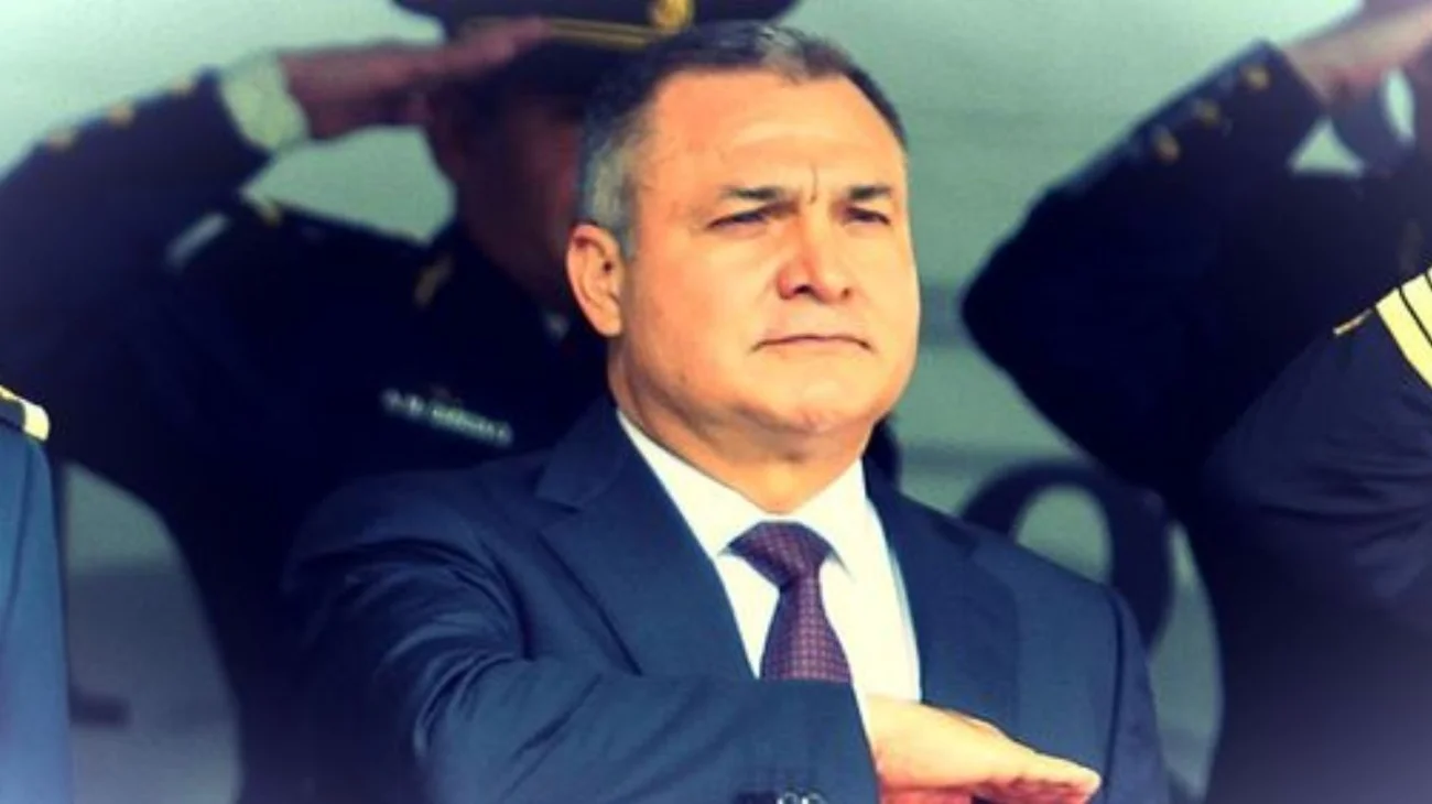 Genaro García Luna acusa vínculos de AMLO con narcotráfico