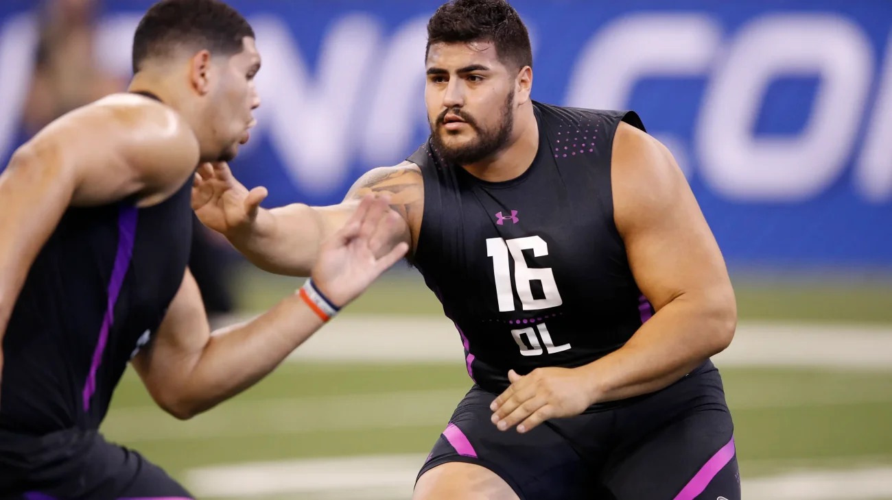 El mexicano Will Hernández firma con los Arizona Cardinals