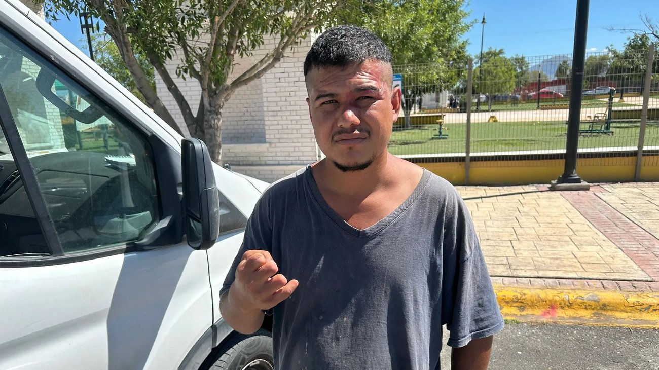 Hombre busca empleo en Ramos Arizpe, pero discapacidad lo merma