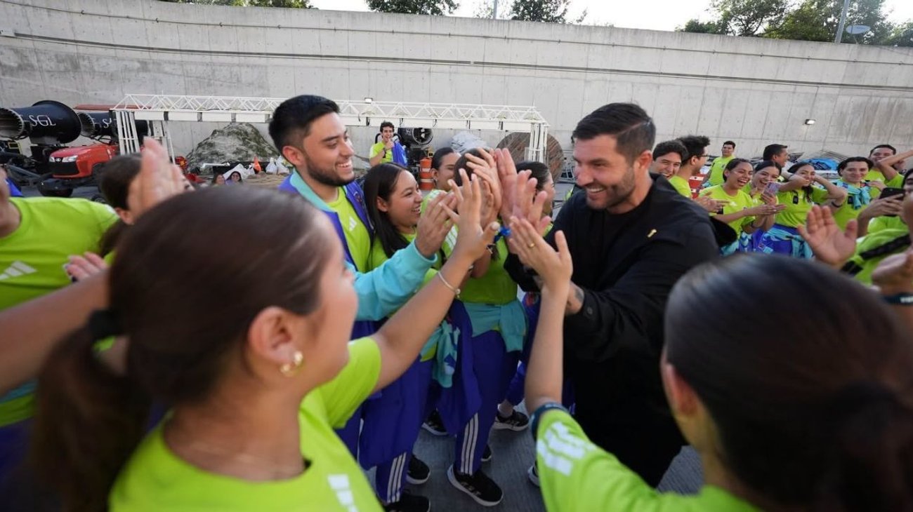 André-Pierre Gignac agradece a voluntarios tras éxito del Mundial