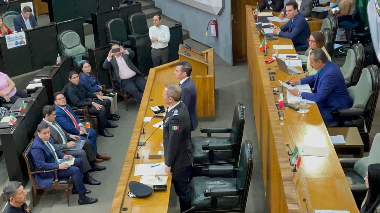 Inicia la glosa con la presencia de funcionarios de gobierno