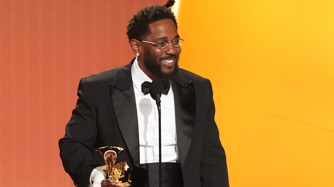 Kendrick Lamar rompe récord en los Grammys y destrona a Jay-Z