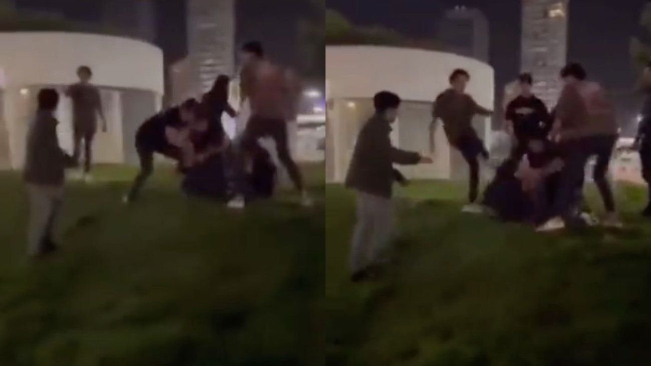 Se entregan dos responsables de golpiza a joven en Puebla