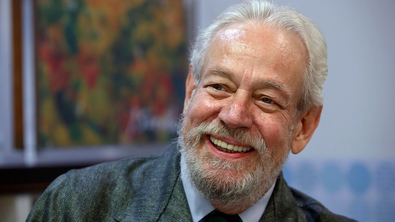 Gana el mexicano Gonzalo Celorio el Premio Cervantes 2025