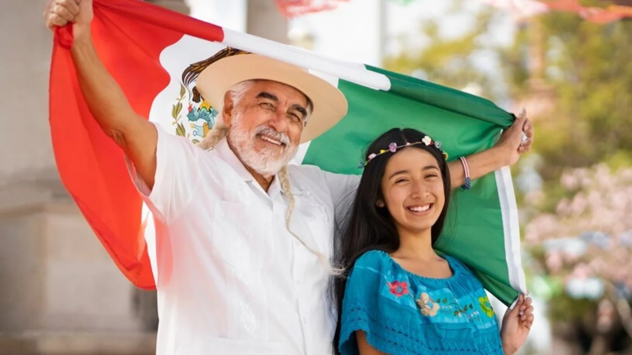 Anuncian cierres viales en Monterrey por el Grito