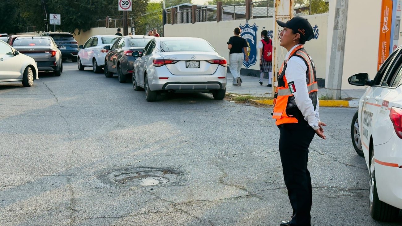 Despliega Guadalupe operativo vial en principales zonas escolares