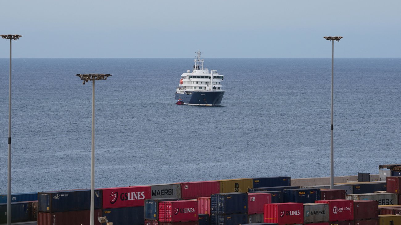 OMS busca frenar alarma en Tenerife por crucero con hantavirus