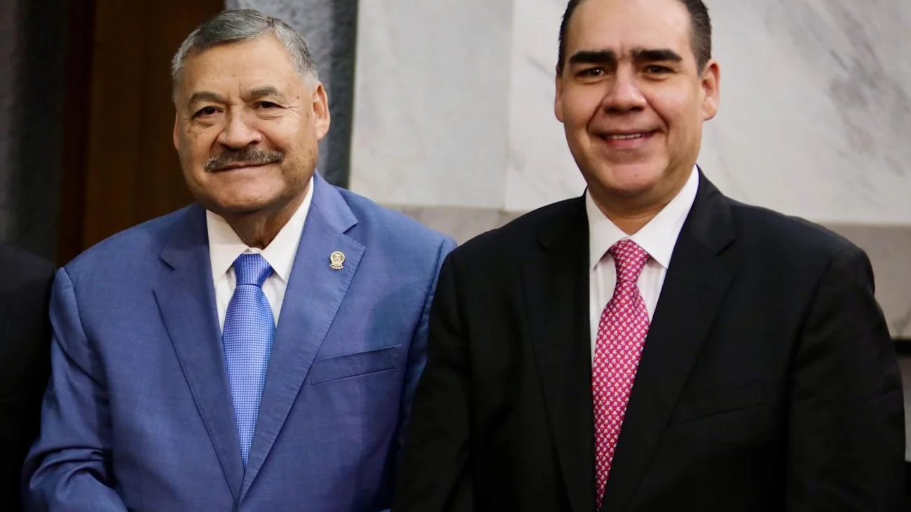 Apoyará Heriberto Treviño con becas a estudiantes de la UANL 