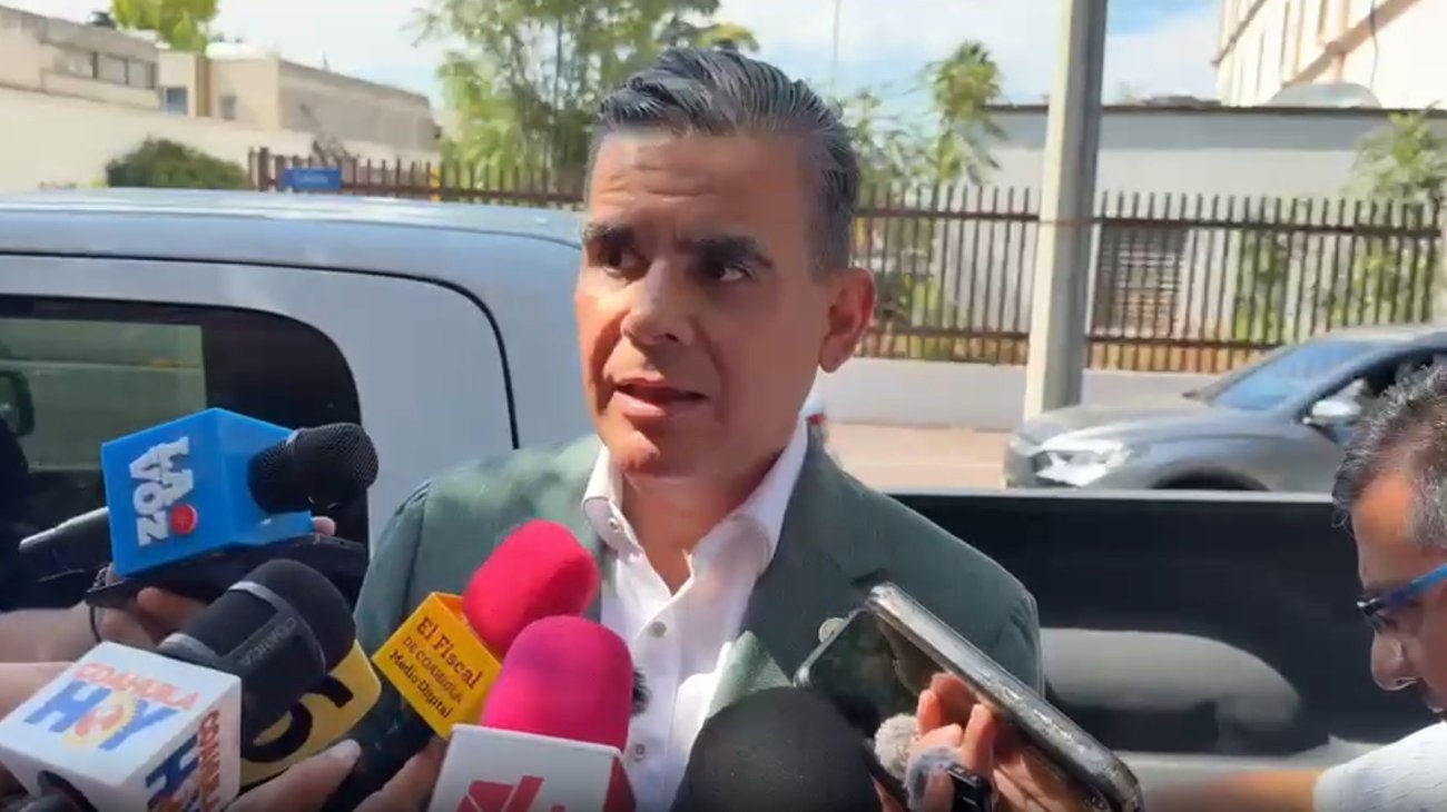 Buscan frenar cobros y abusos en estacionamientos de plazas