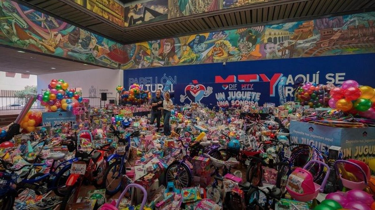 Recolecta Monterrey 10,000 juguetes en programa para el DIF