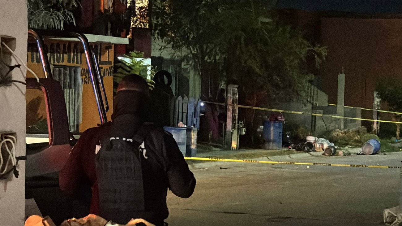 Asesinan a hombre a puñaladas en Salinas Victoria