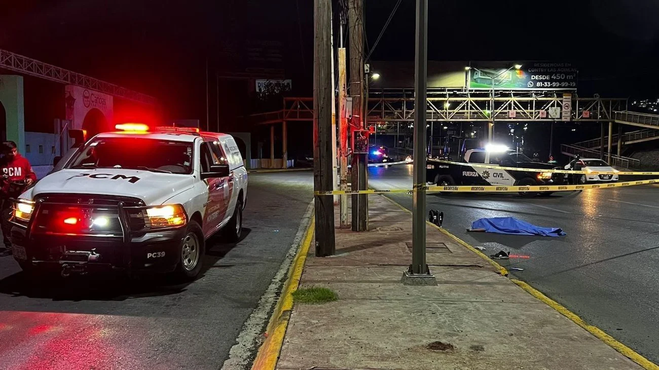 Muere mesero atropellado sobre la Av. Garza Sada