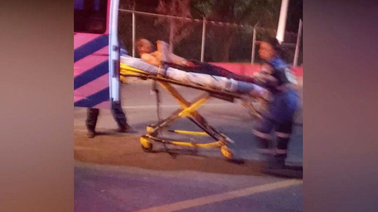 Atacan a joven a balazos al poniente de Monterrey