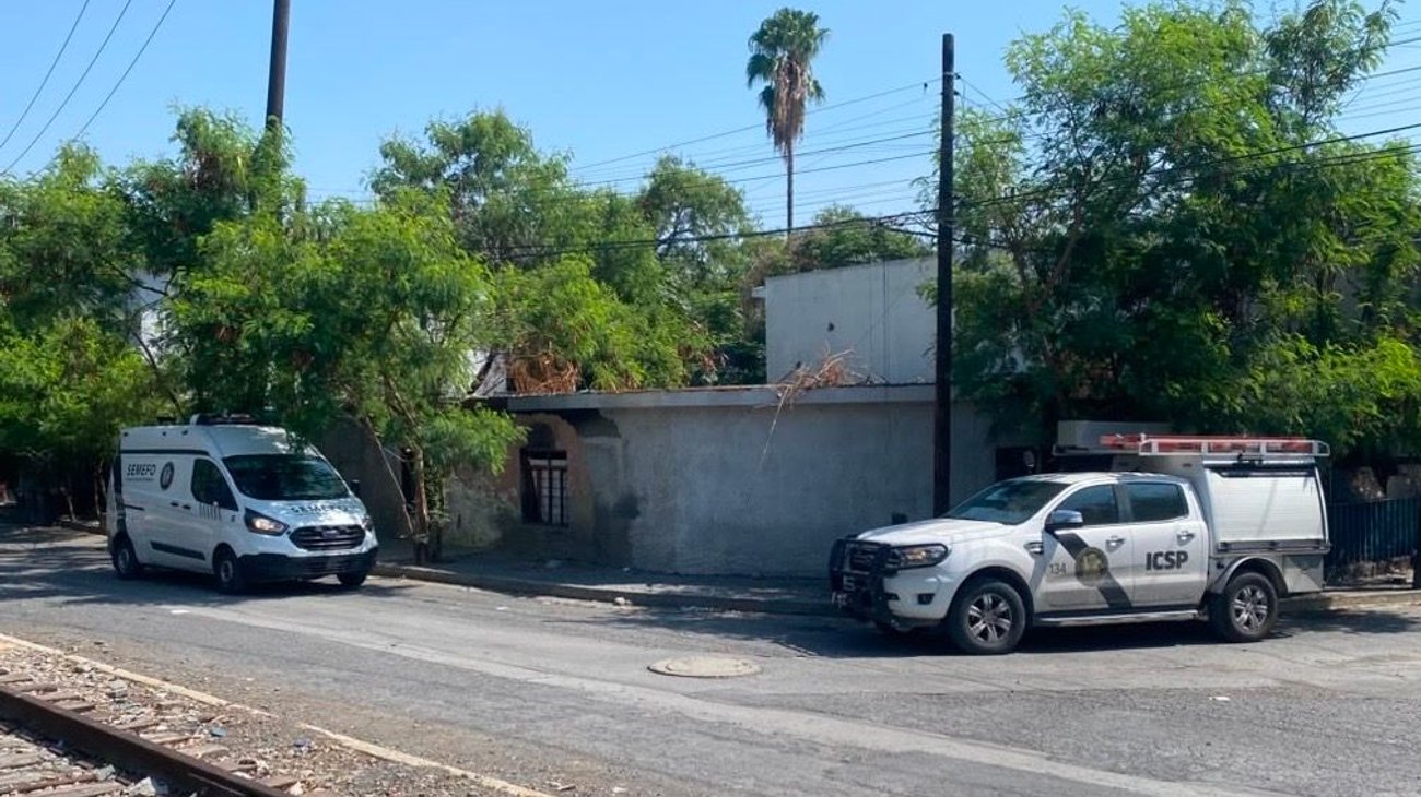 Localizan a hombre sin vida en vivienda abandonada