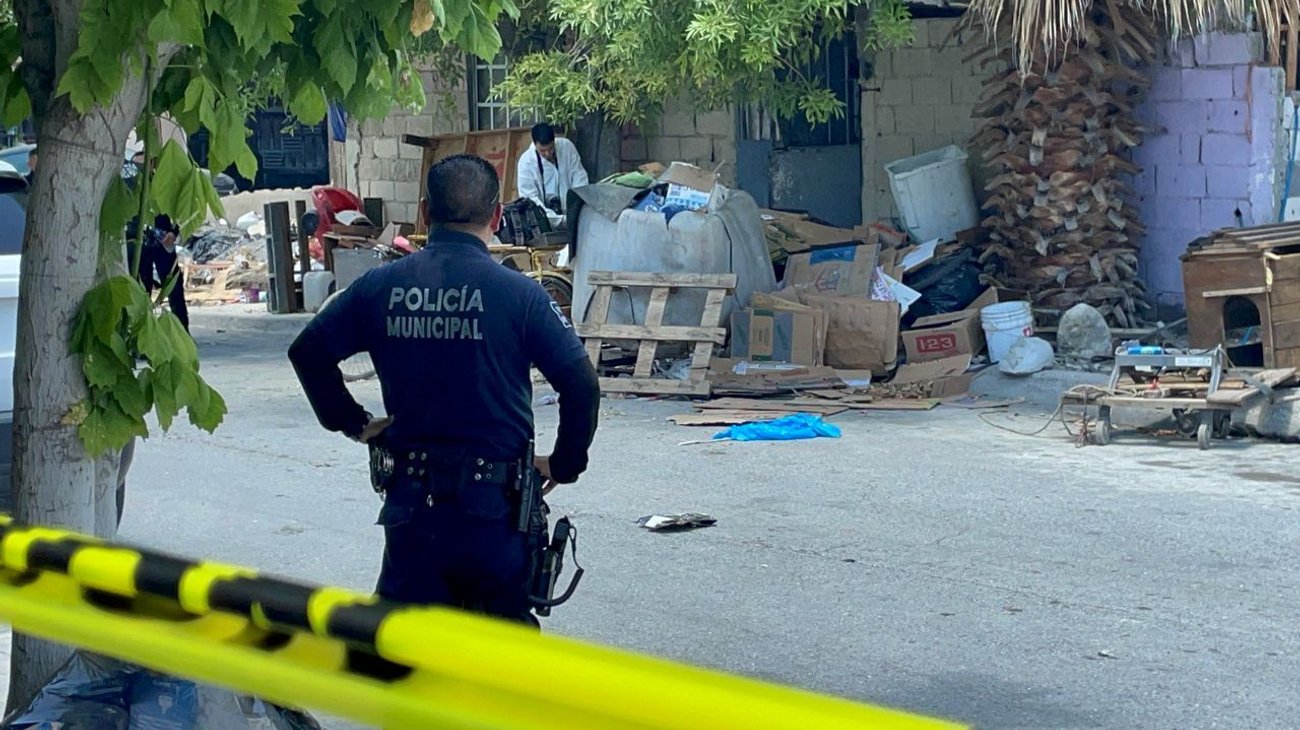 Investigan muerte de un hombre en un domicilio en Ramos Arizpe 