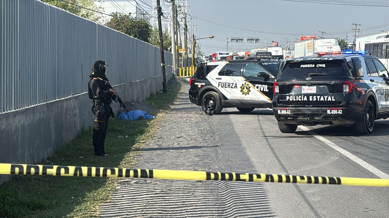Localizan a hombre sin vida sobre la carretera a Nuevo Laredo