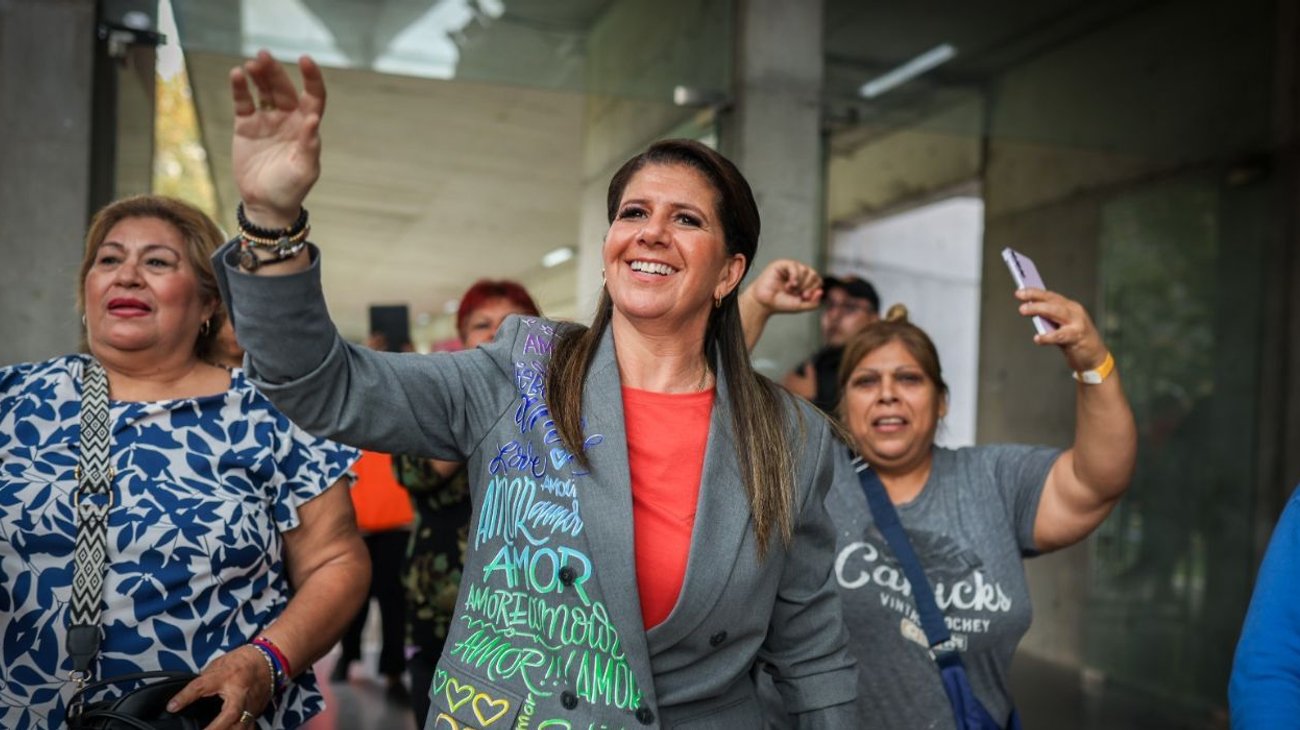 Celebra Igualdad 'Día del Amor y la amistad' con mujeres de NL