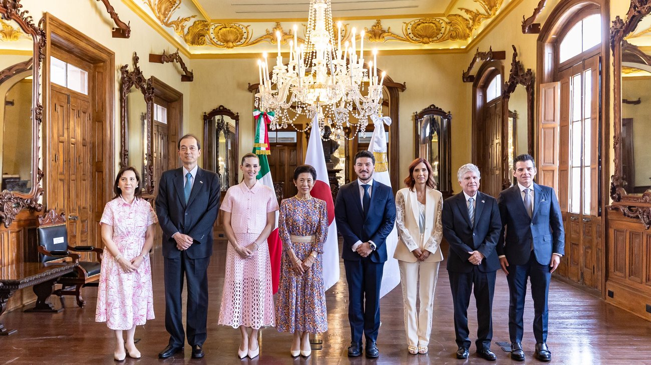 Princesa Takamado recorre Nuevo León en visita institucional