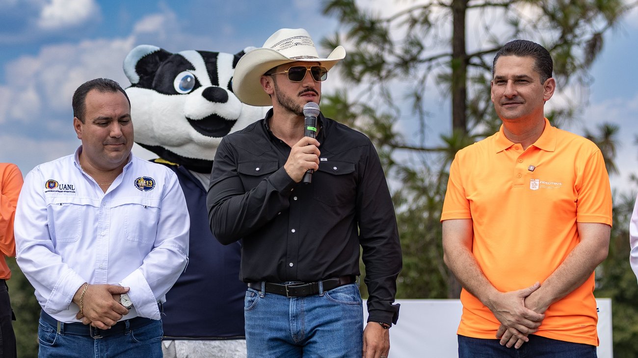 Allende y Montemorelos estrenan nuevas canchas deportivas