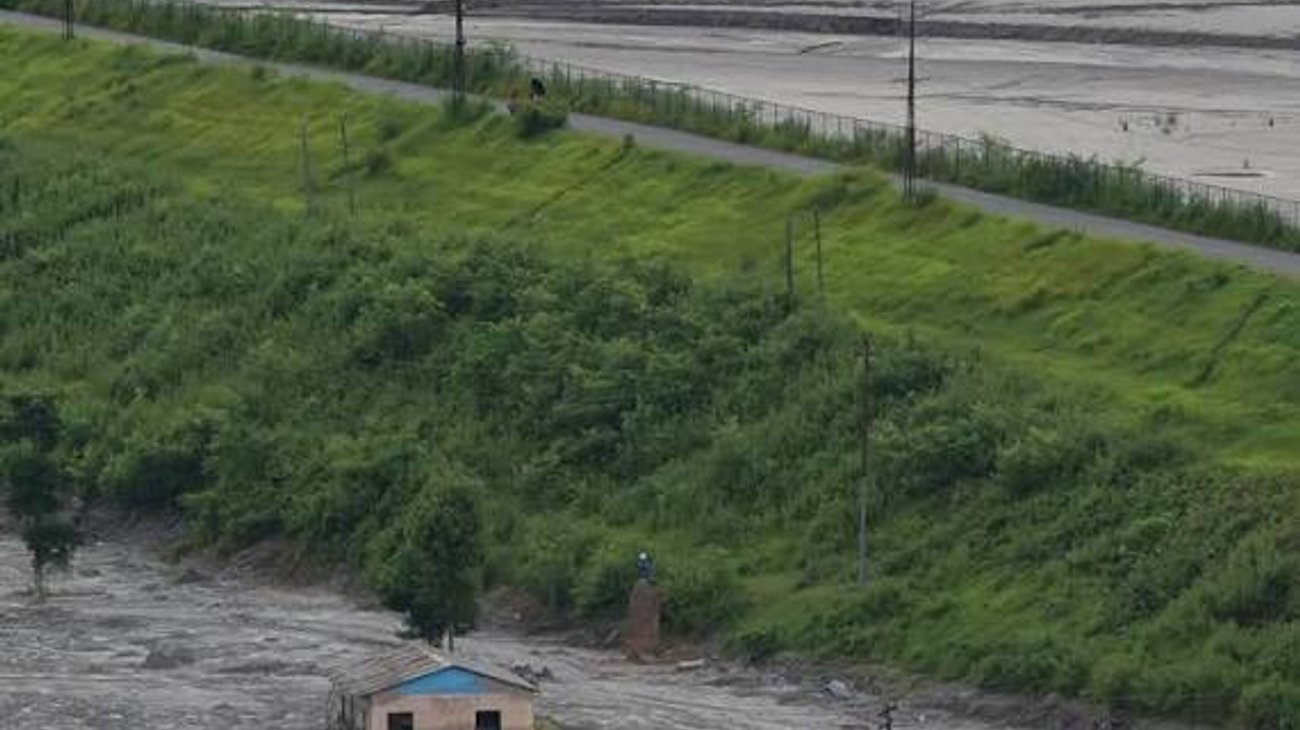 Deslizamiento en China deja un muerto y 11 desaparecidos