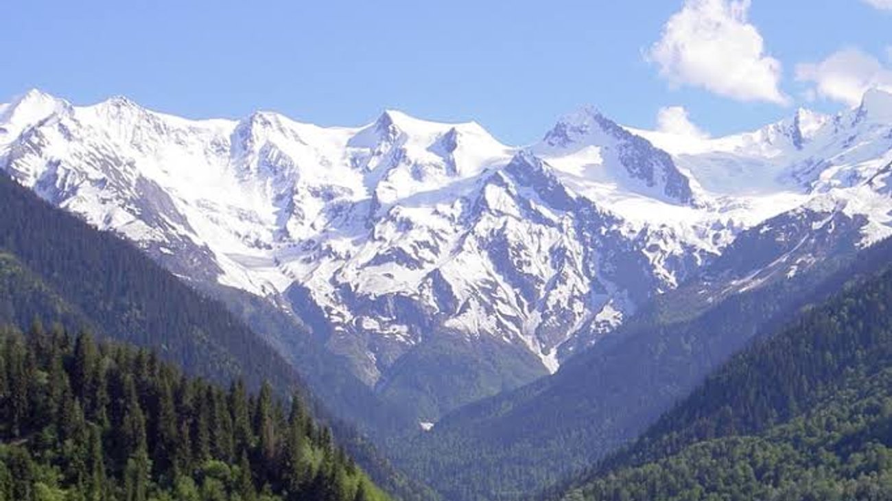 Avalancha en el Cáucaso ruso deja al menos 11 muertos