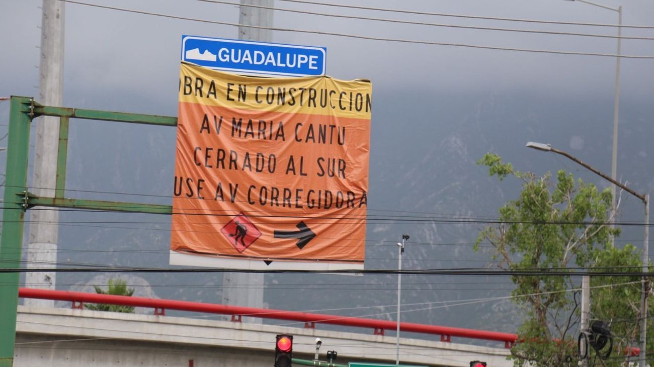 Cierre de Morones Prieto y Corregidora afecta a negocios