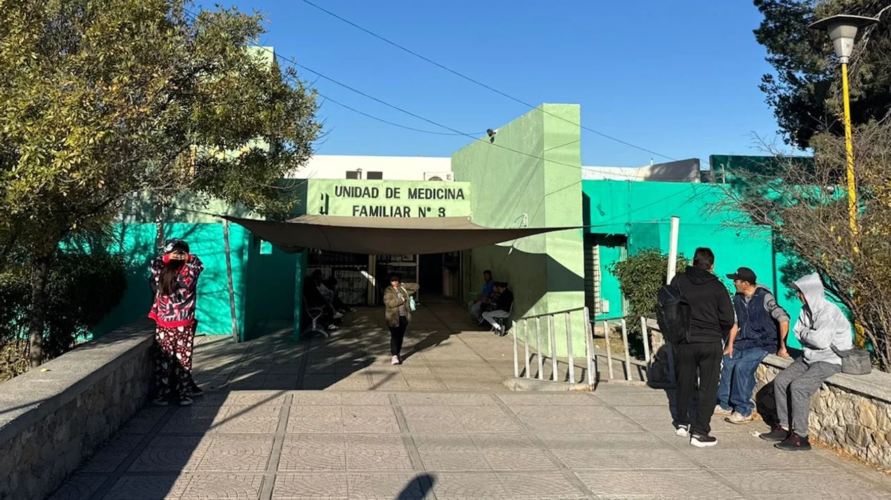 Retoman servicios en clínicas del IMSS tras asueto navideño