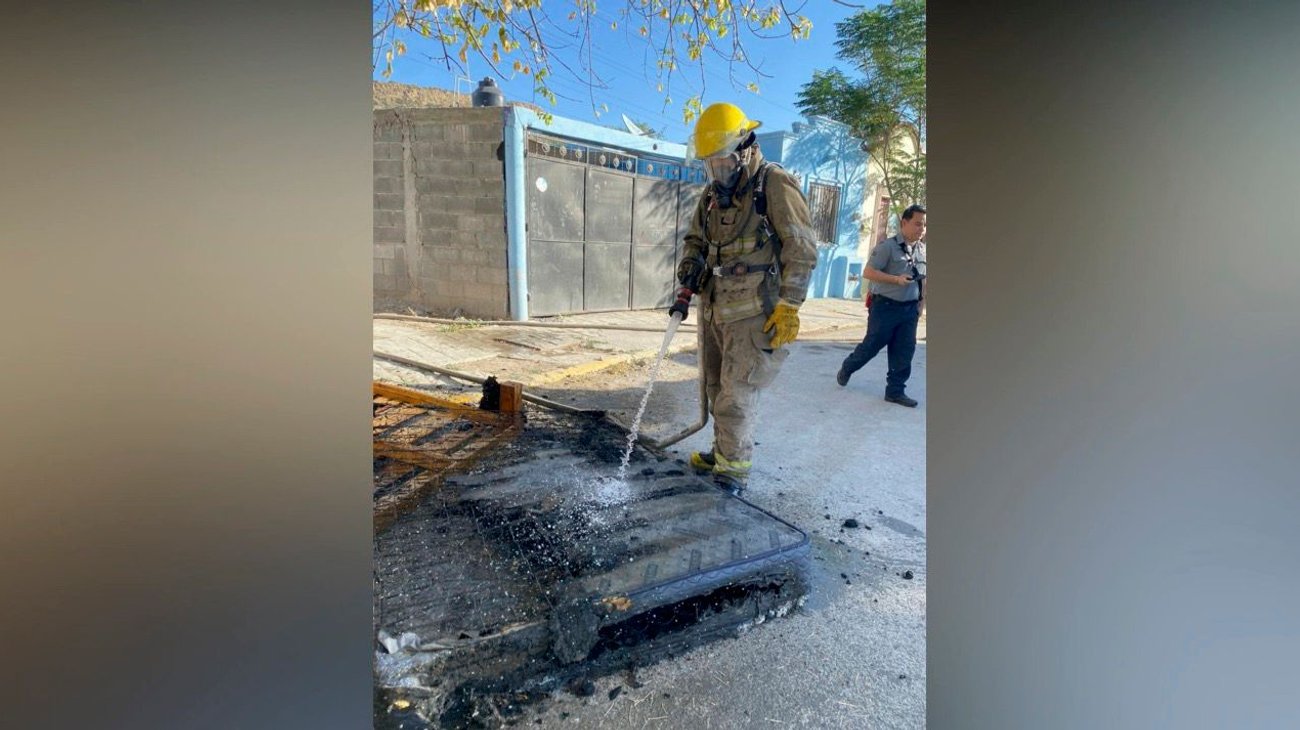 Controlan bomberos incendio en vivienda de Ramos Arizpe