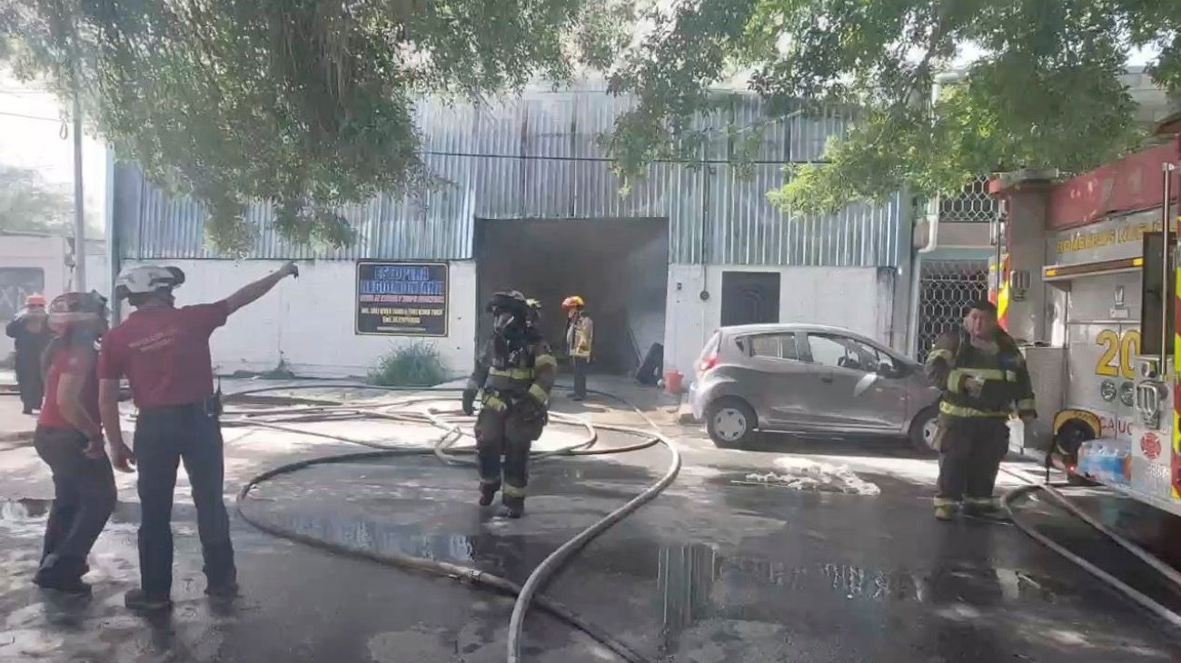 Se incendia Estopera Regiomontana; evacuan a 7 empleados
