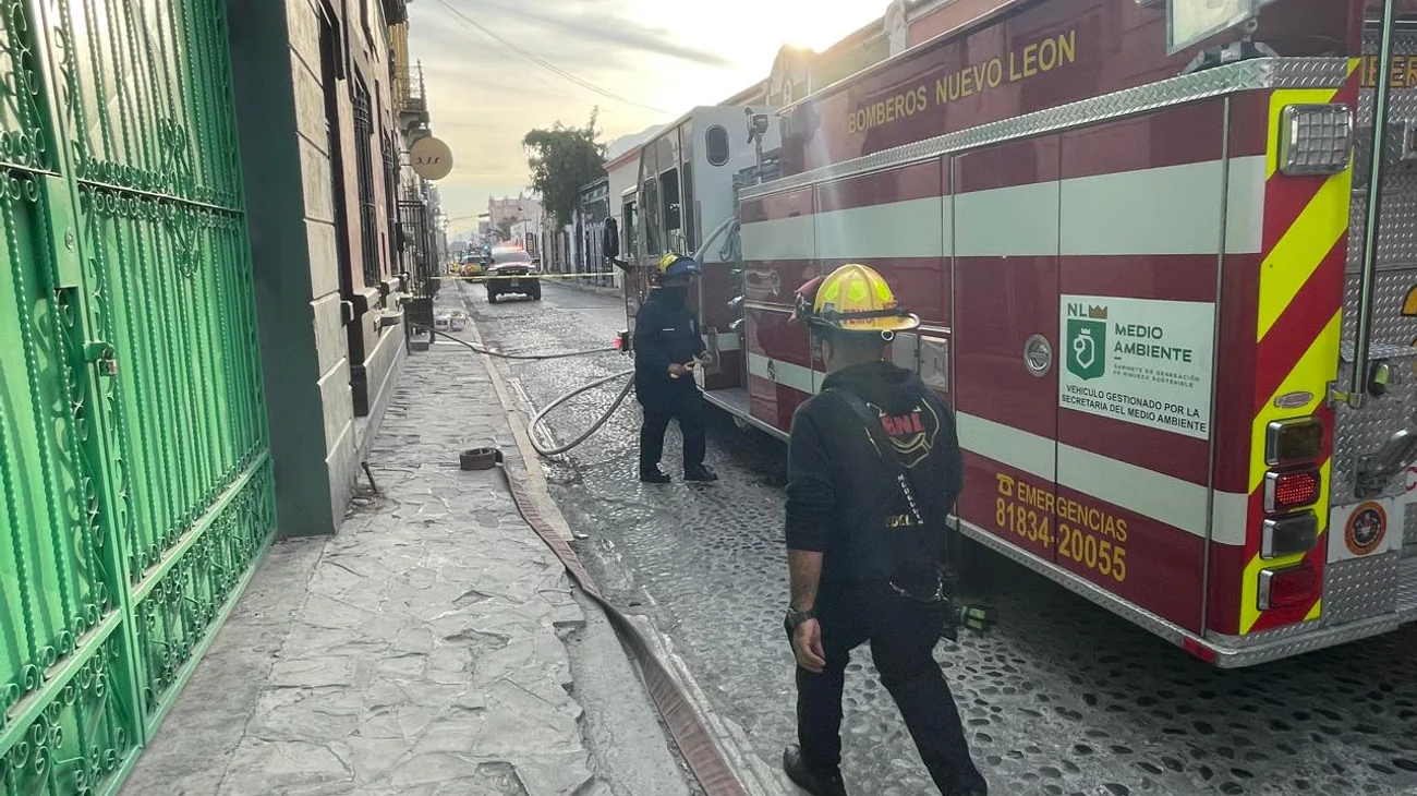 Se incendia restaurante en zona del Barrio Antiguo