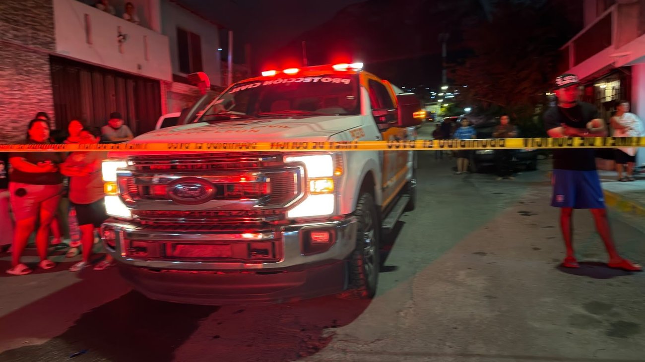 Hombre resulta con quemaduras en cuerpo tras incendio en Escobedo