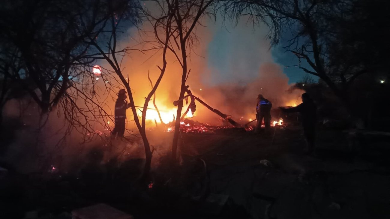  Lesionados e incendios se presentan en festejos de Año Nuevo