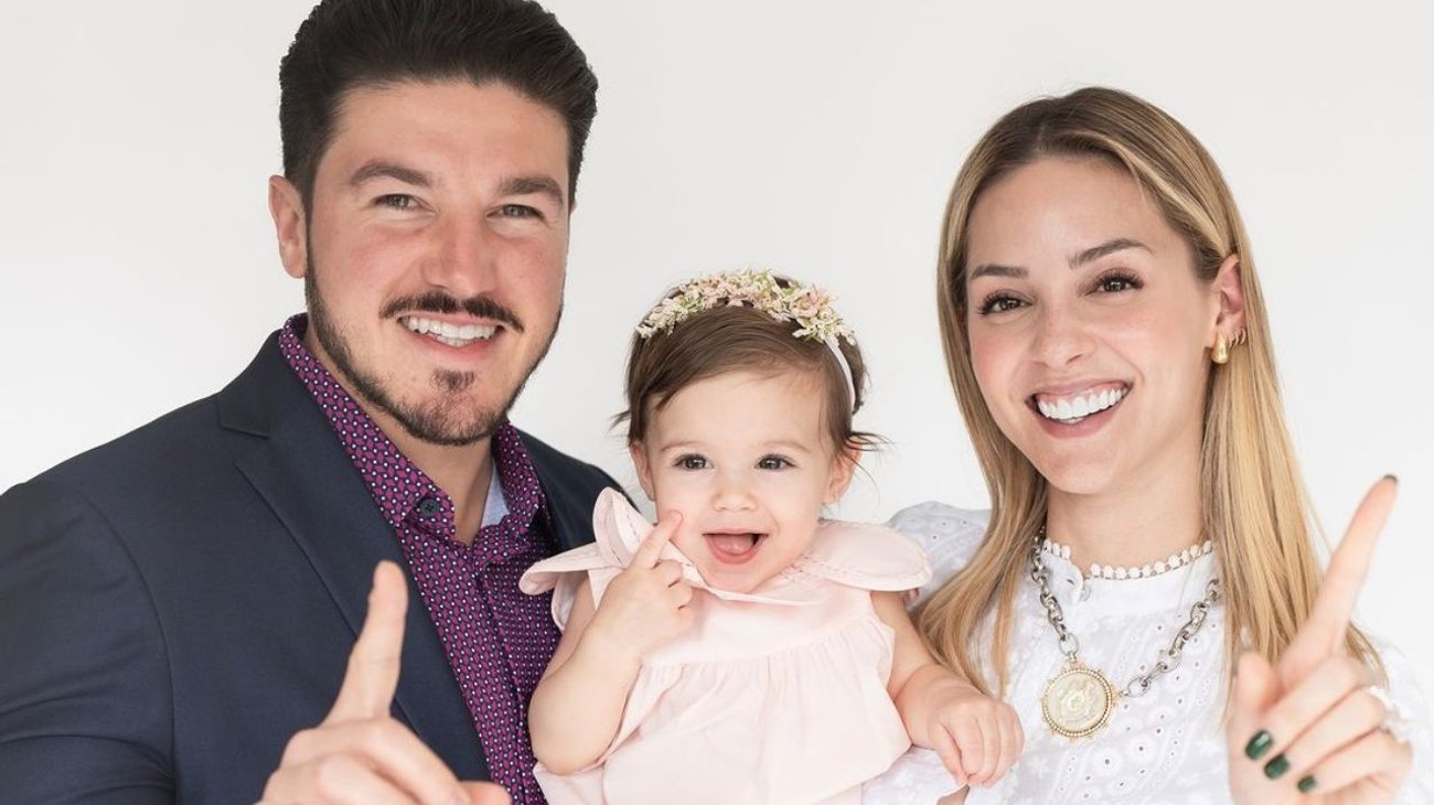 Celebran Samuel y Mariana, primer cumpleaños de Mariel