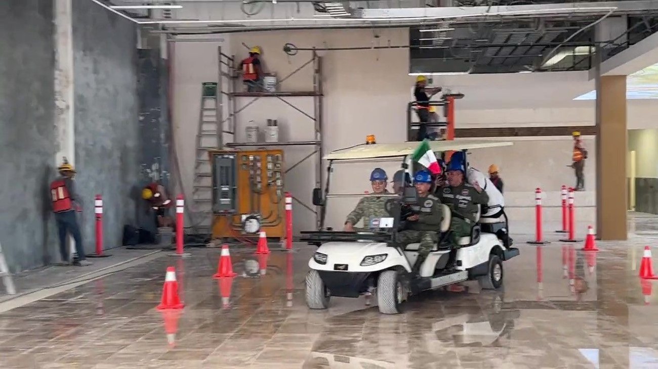Video: AMLO muestra avances en aeropuerto de Tulum