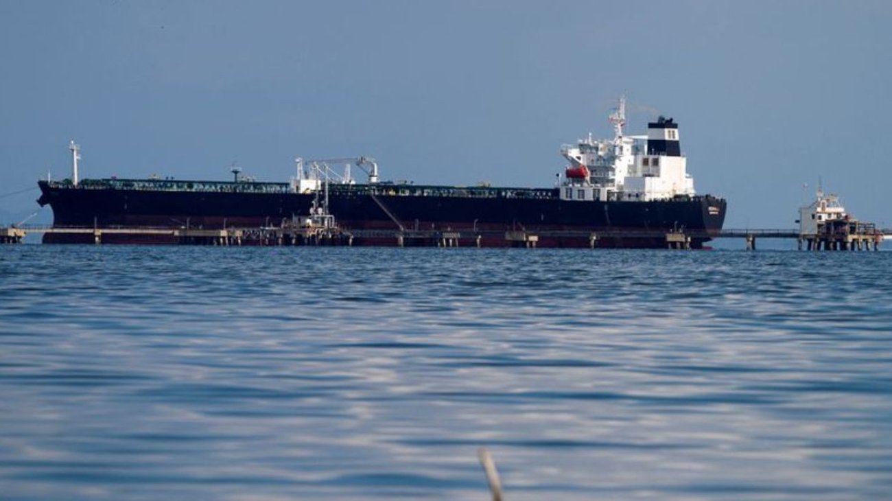 inter_buque_chevron_5295040fac