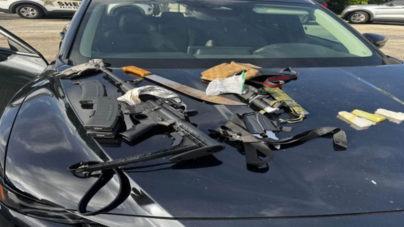 inter_detenido_florida_armas_y_cuchillos_77c454cc8d