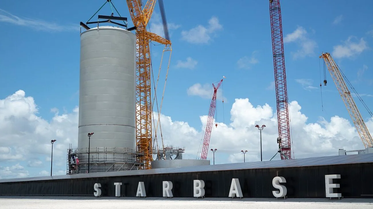 inter_starbase_87d2e43064