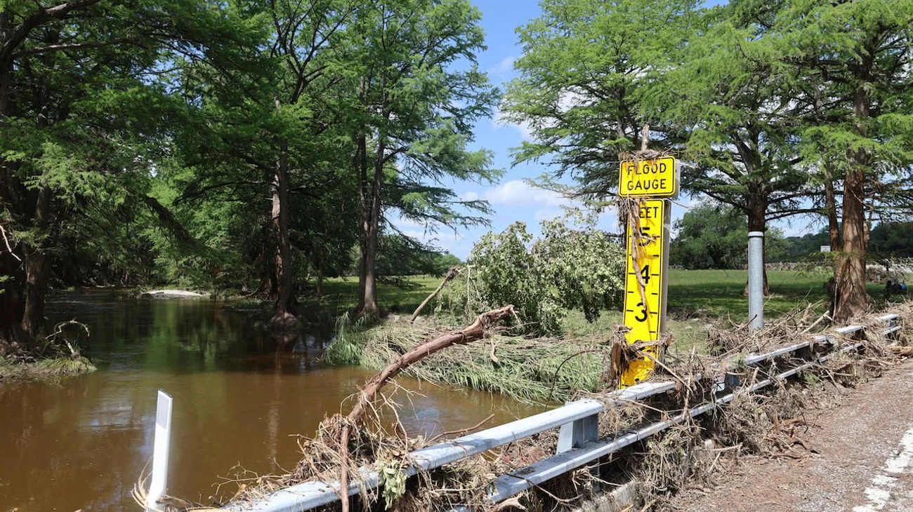 Suben a 120 los muertos por las inundaciones en Texas