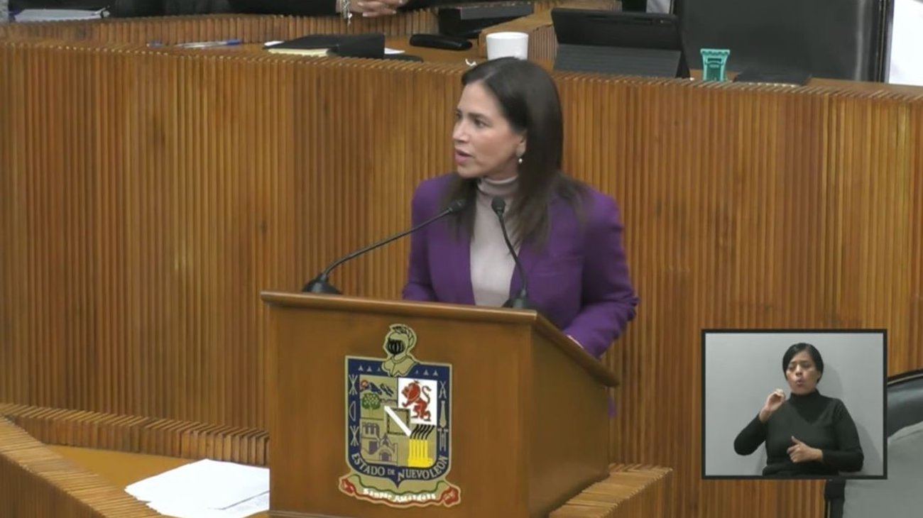 Exhortan a Monterrey ayudar a estudiantes para transporte