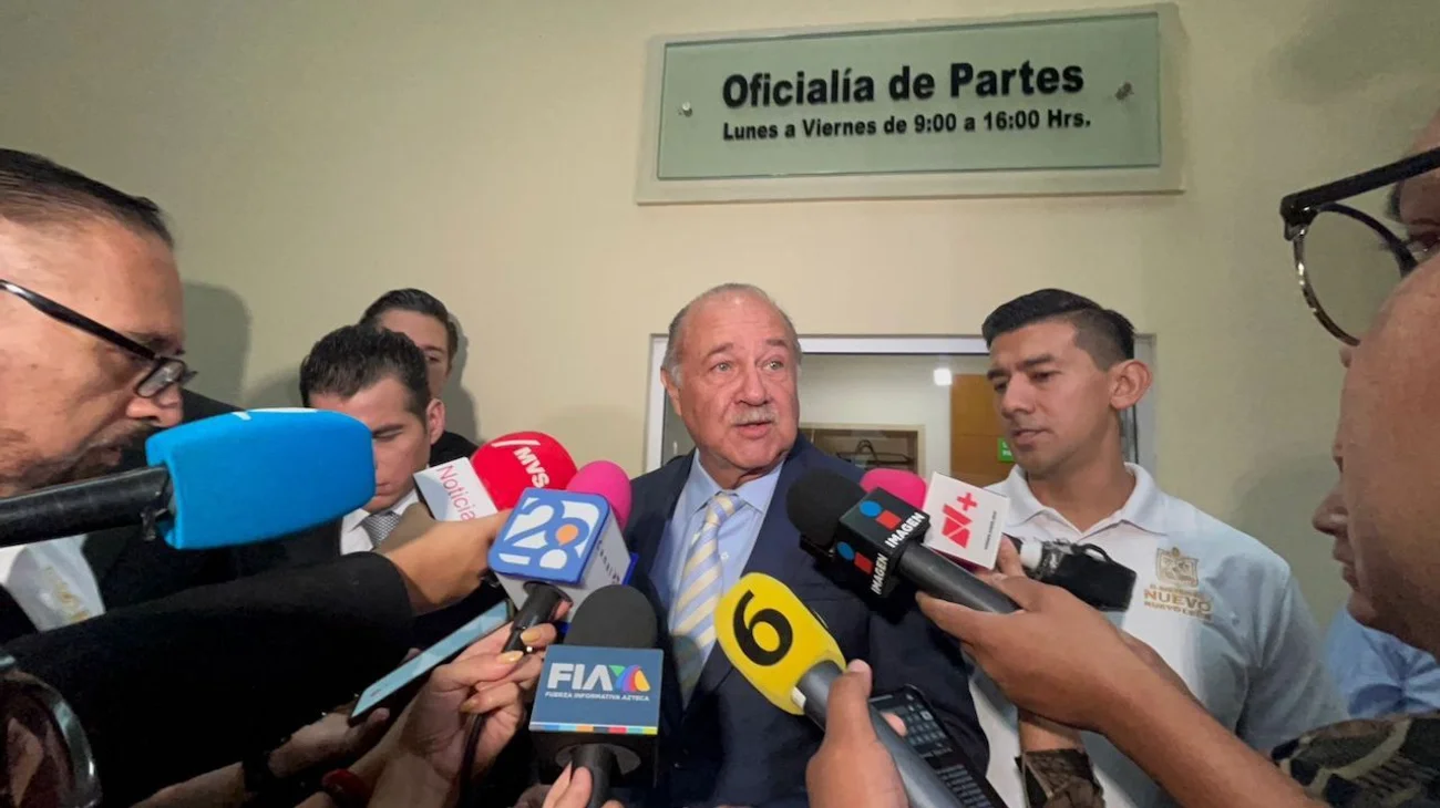 Propone Samuel otra invitación a comida con los 42 diputados