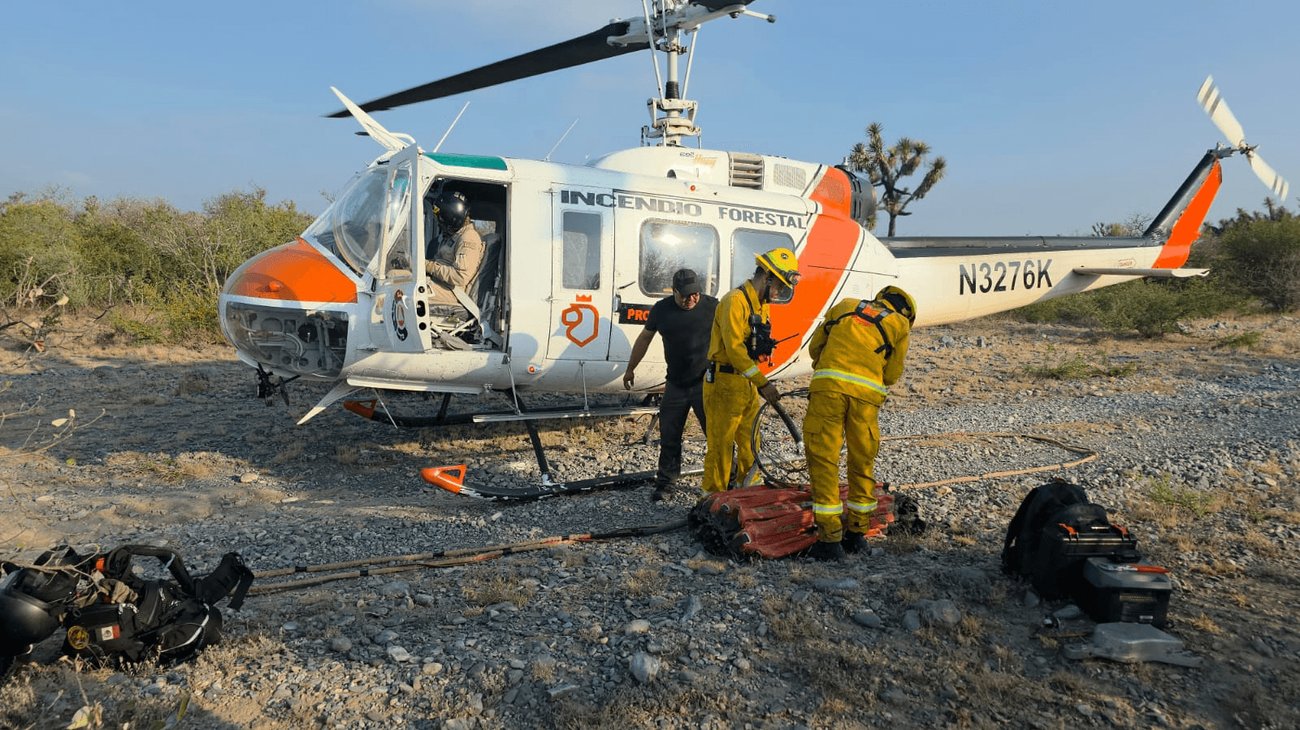 Atienden dos incendios forestales en distintos puntos de NL