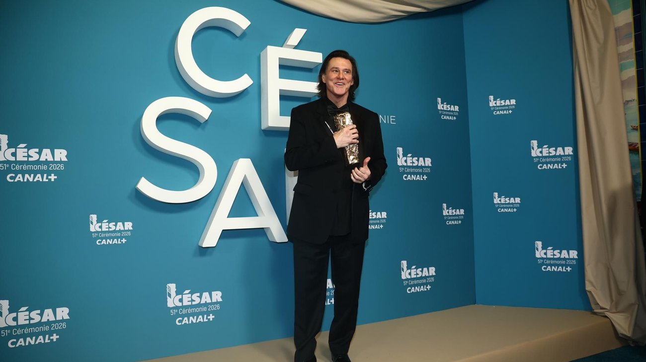 Recibe el actor Jim Carrey premio César de honor
