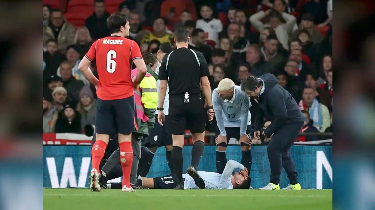Pierde Uruguay futbolista clave a casi dos meses del Mundial