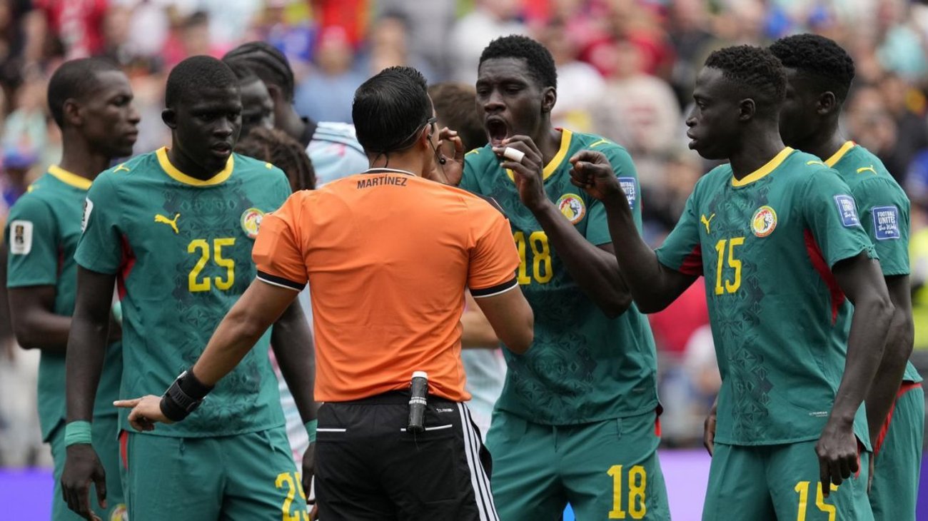 Revela Senegal que médico de la selección era ginecólogo