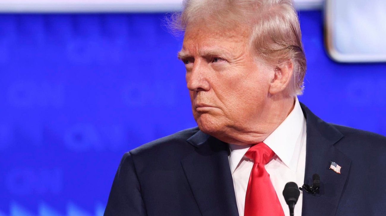 Jueza concede pausa en procesamiento contra Trump