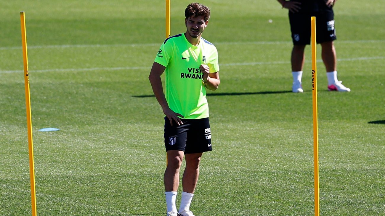 Julián Alvarez en duda para el duelo ante Real Madrid
