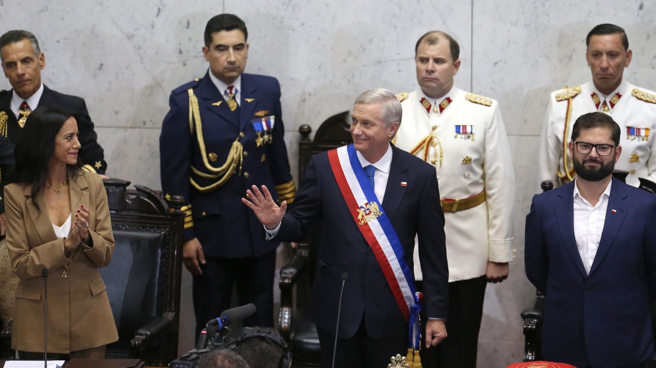 Asume José Antonio Kast la Presidencia de Chile