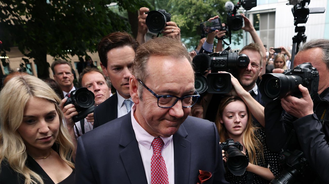 Kevin Spacey es declarado inocente de delitos sexuales