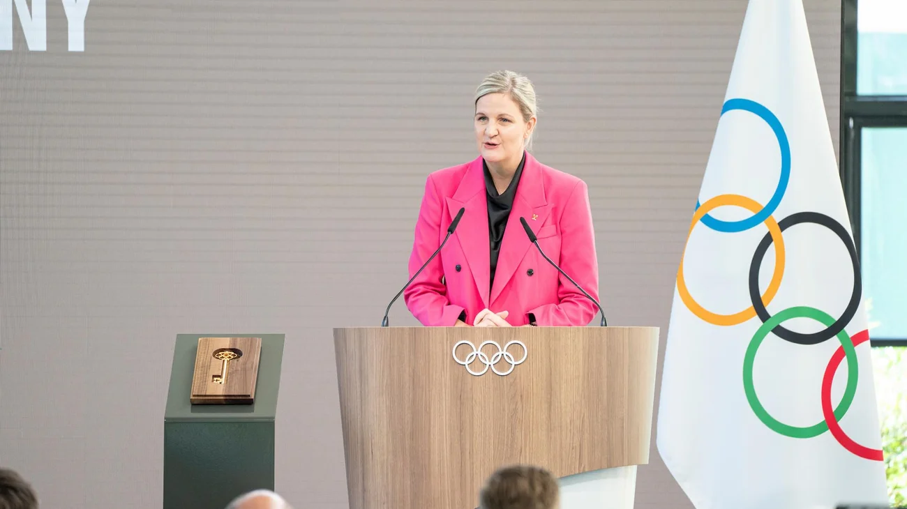 Kirsty Coventry toma el mando del Comité Olímpico Internacional