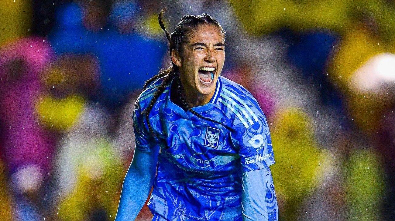 Tigres Femenil derrota al América y se afianza en el liderato